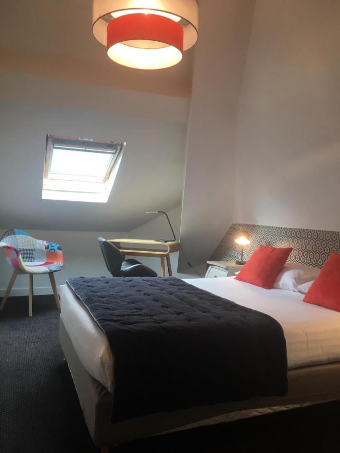 Hotel Val De Loire Тур Экстерьер фото