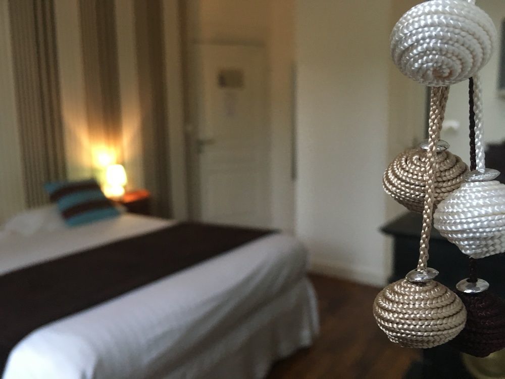 Hotel Val De Loire Тур Экстерьер фото