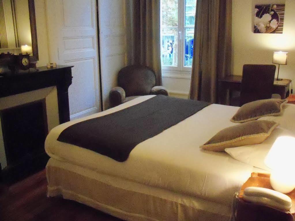 Hotel Val De Loire Тур Экстерьер фото