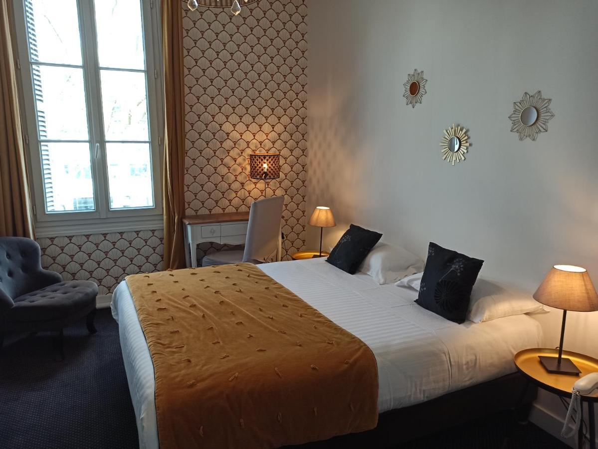 Hotel Val De Loire Тур Экстерьер фото